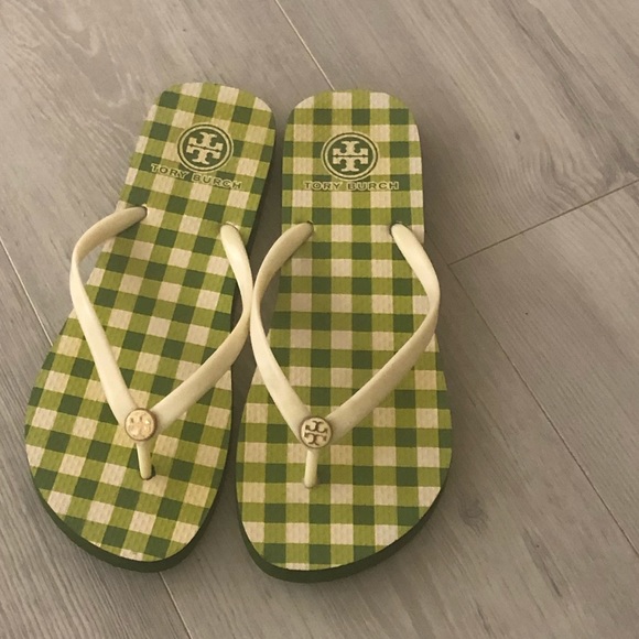 Tory Burch Shoes - Authentic Tory Burch rubber flip-flops Tory Burch Shoes - Authentic Tory Burch rubber flip-flops